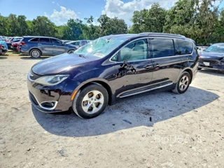 CHRYSLER PACIFICA TOURING L PLUS