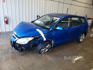 HYUNDAI ELANTRA TOURING