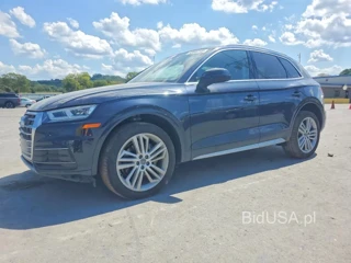 AUDI Q5 PREMIUM PLUS