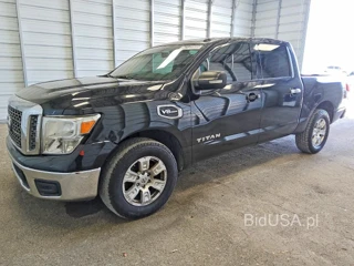 NISSAN TITAN S