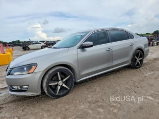 VOLKSWAGEN PASSAT SE