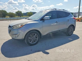 HYUNDAI TUCSON SE
