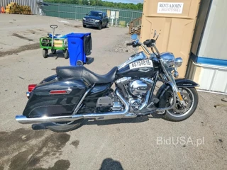 HARLEY-DAVIDSON FLHR ROAD KING