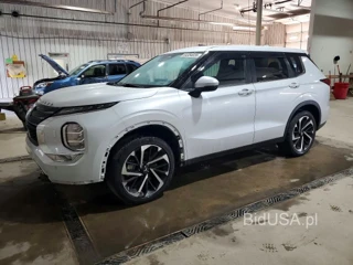 MITSUBISHI OUTLANDER SE