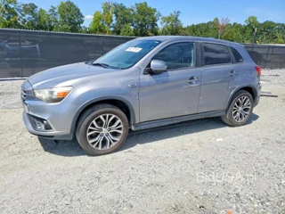 MITSUBISHI OUTLANDER SPORT ES