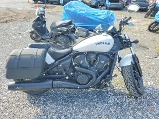 INDIAN MOTORCYCLE CO. SCOUT SIXTY BOBBER LIMITED