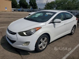 HYUNDAI ELANTRA GLS