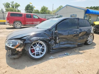 VOLKSWAGEN GTI S