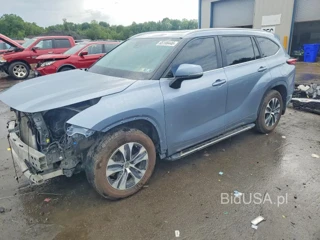 TOYOTA HIGHLANDER XLE