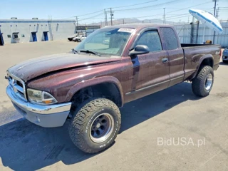DODGE DAKOTA SLT
