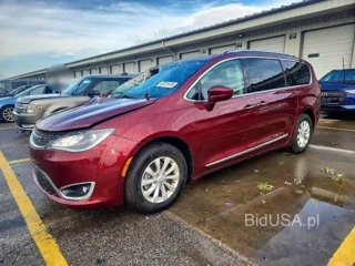CHRYSLER PACIFICA TOURING L