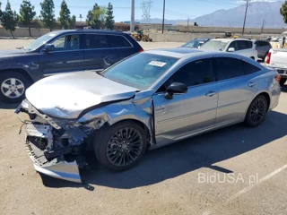 TOYOTA AVALON XSE