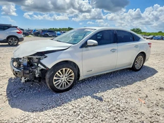 TOYOTA AVALON HYBRID XLE TOURING