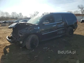 CADILLAC ESCALADE ESV