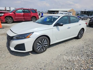NISSAN ALTIMA SV