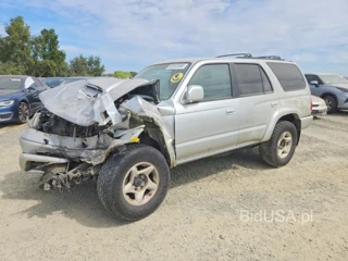 TOYOTA 4RUNNER SR5