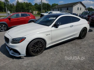 MERCEDES-BENZ C 63 AMG