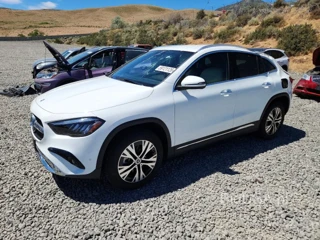 MERCEDES-BENZ GLA 250 4MATIC