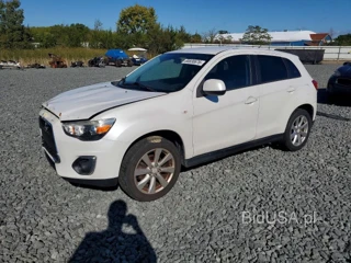 MITSUBISHI OUTLANDER SPORT ES