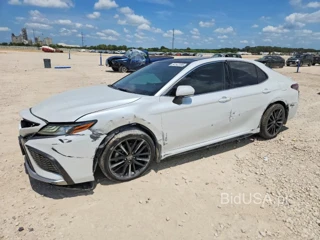 TOYOTA CAMRY XSE