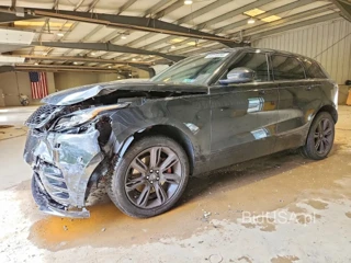 LAND ROVER RANGE ROVER VELAR R-DYNAMIC S