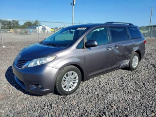 TOYOTA SIENNA XLE 8-PASSENGER