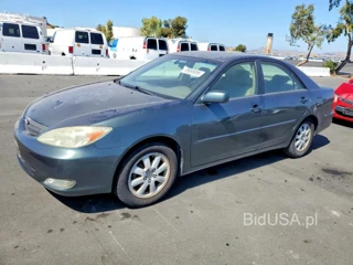 TOYOTA CAMRY XLE