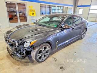 KIA STINGER GT-LINE