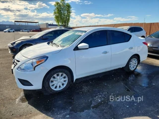 NISSAN VERSA SV