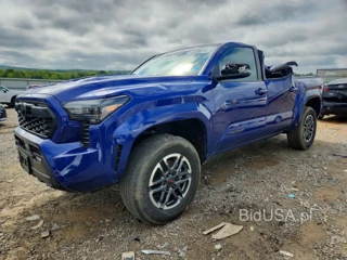TOYOTA TACOMA TRD SPORT