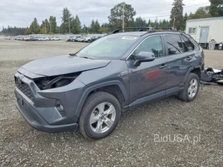TOYOTA RAV4 HYBRID XLE