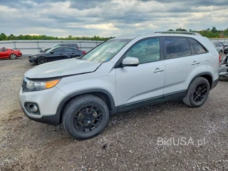 KIA SORENTO LX
