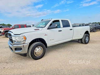 RAM 3500 TRADESMAN