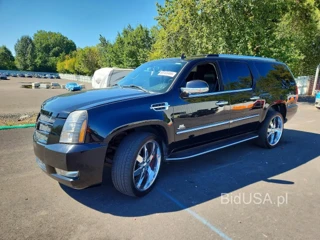 CADILLAC ESCALADE ESV