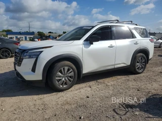 NISSAN PATHFINDER SV