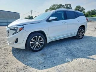 GMC TERRAIN DENALI