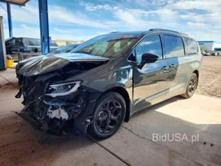 CHRYSLER PACIFICA HYBRID LIMITED