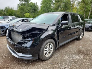 KIA CARNIVAL LX
