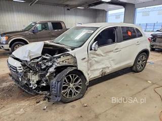 MITSUBISHI OUTLANDER SPORT ES