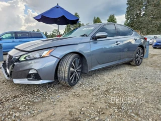 NISSAN ALTIMA SL