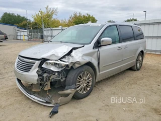 CHRYSLER TOWN & COUNTRY LIMITED