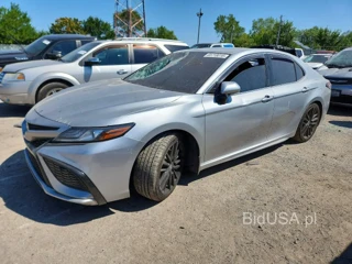 TOYOTA CAMRY XSE