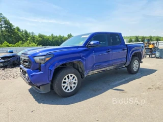 TOYOTA TACOMA SR5