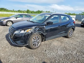 NISSAN KICKS SV