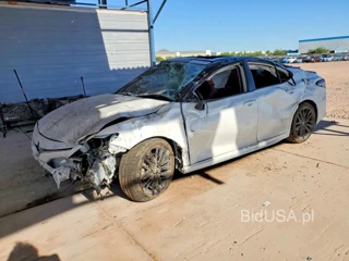 TOYOTA CAMRY XSE