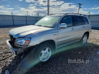 TOYOTA HIGHLANDER LIMITED