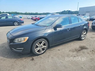 VOLVO S60 PREMIER+