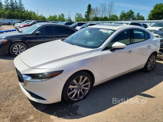 MAZDA 3 PREFERRED