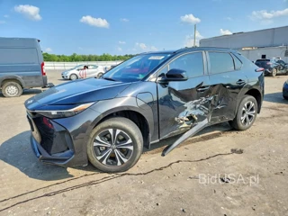 TOYOTA BZ4X XLE
