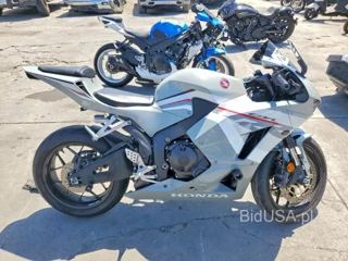 HONDA CBR600 RR
